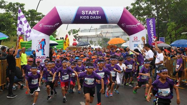 Ribuan Peserta Ikuti Combi Run 2016