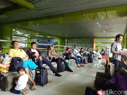 Imbas Banjir dan Gangguan Sinyal, KA dari Gambir ke Luar Kota Masih Delay