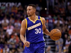 Warriors Atasi Suns, Cavs Kalahkan Hornets