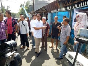 Lihat Spanduk Agus-Sylvi di Jakbar, Sandiaga: Wah Keren Ya