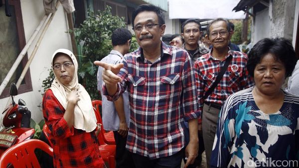 Djarot Blusukan ke Gang Sempit di Bangka
