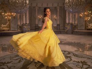 Indahnya Suara Emma Watson di OST Beauty and the Beast