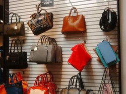 Topshop Sampai BCBG Diskon Hingga 80% di Kota Kasablanka