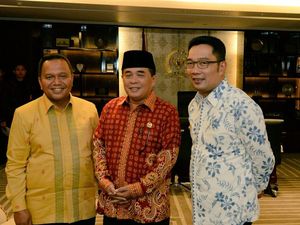 Ridwan Kamil Curhat Soal Perbaikan Jalan, Akom Janji Lapor Menteri PU