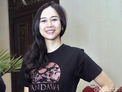 Lengket Lagi dengan Glenn Fredly, Aura Kasih Masih Berteka-teki