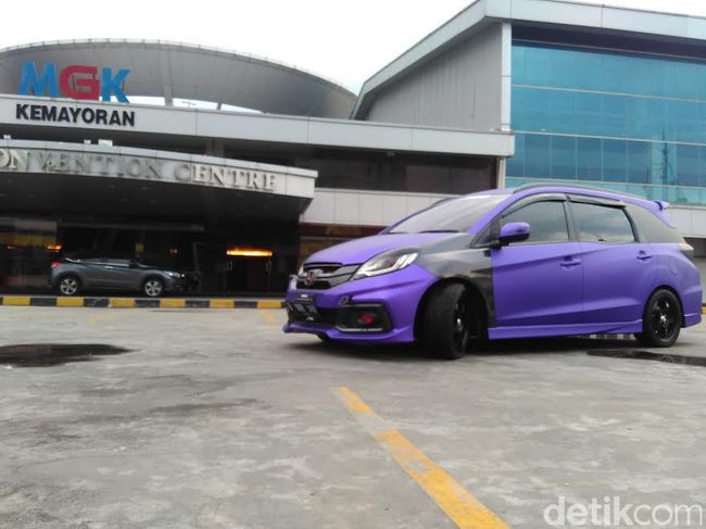  Modifikasi Sederhana Honda Mobilio 