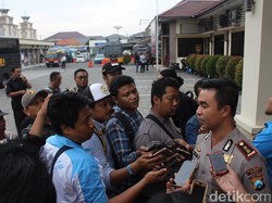 Simpan Sabu-sabu, Wakapolsek Balongbendo Ditetapkan Tersangka