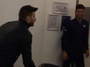 Duel Gerard Pique vs Novak Djokovic... di Basket (Mini)