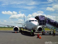 Saham Garuda Jatuh Gara-gara Kasus Korupsi Emirsyah Satar?