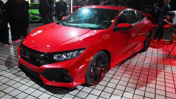 Honda Civic Si, Lengkapi Jajaran Keluarga Civic Generasi Ke-10