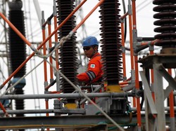 Terangi Banyak Desa di NTT Hingga Perbatasan, PLN Gelontorkan Rp 200 M