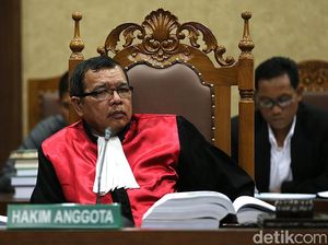 Hakim Partahi Bantah Bertemu Penyuap Panitera PN Jakpus di Ruangannya