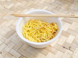 Selain Samyang, di Indonesia juga Beredar Mi Instan Cup, Aman Mana?