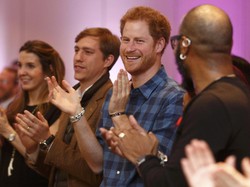 Beredar Foto Perdana Kebersamaan Pangeran Harry dan Meghan Markle