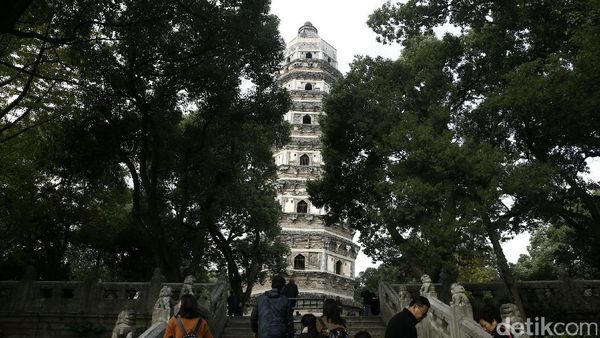 Tiger Hill Menara Pisa Dari Timur