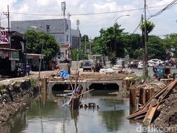 Proyek Box Culvert di Jemur Ngawinan Sebabkan Banjir, Pemkot Minta Maaf