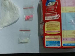 Polisi Bekuk 2 Ibu Rumah Tangga Pengedar Sabu di Jambi