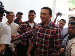 Ikhlas Terima Status Tersangka, Ahok: Ini Bukan Akhir