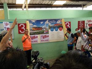 Anies-Sandi Janjikan Stadion Sekelas Old Trafford untuk Persija