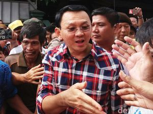 Blusukan ke Pondok Kopi, Ahok Ramai Disambut Warga