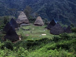 Menyepi Sejenak ke Wae Rebo, Desa di Atas Awan yang Mendunia