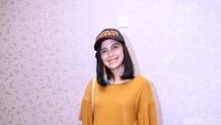 Dinda Kanya Dewi Lagi Happy