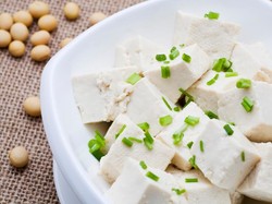 Walau Sehat, Berlebihan Makan Tahu Bisa Sebabkan 5 Efek Negatif Ini