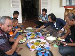 Hidup Akrab Ala Indonesia, Coba 5 Pesta Makan Tradisional Ini