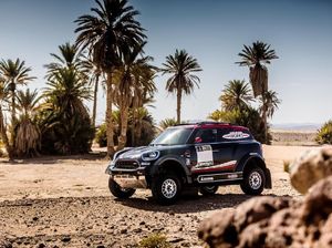 MINI John Cooper Works yang Siap Lahap Segala Medan