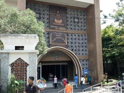 Gitu Aja Kok Repot, Ayo Belajar Hidup Lebih Bijak Ala Gus Dur