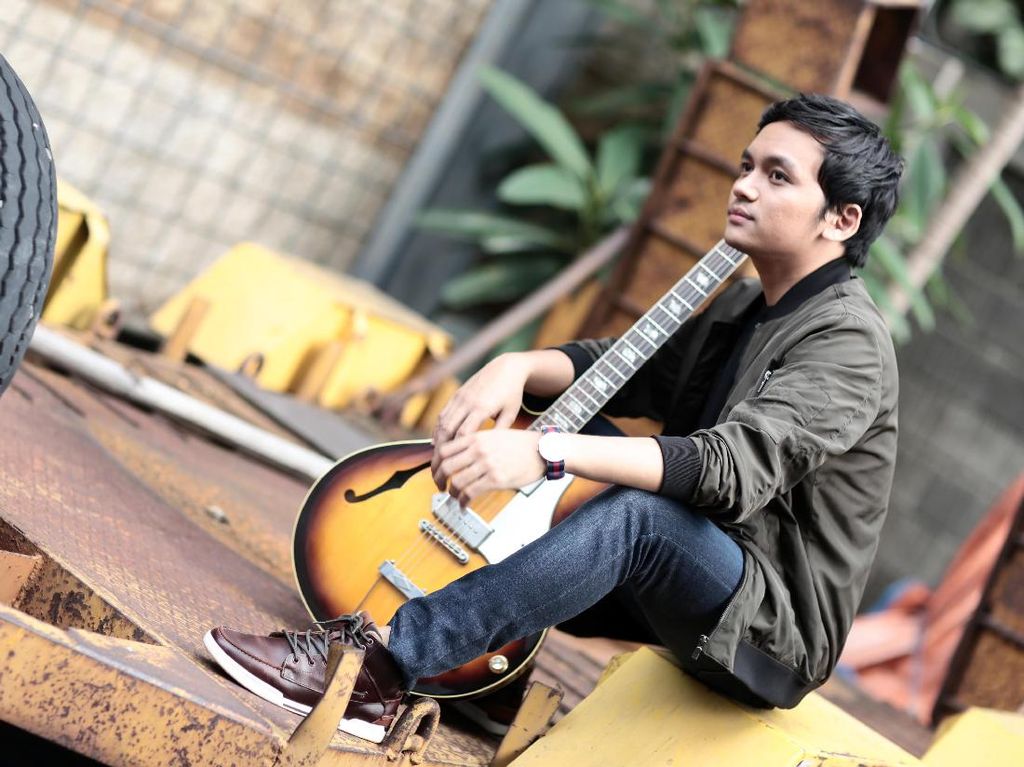 Calvin Jeremy Kolaborasi dengan Wouter Hamel di Lagu Disko Calvin Jeremy Kolaborasi dengan Wouter Hamel di Lagu Disko