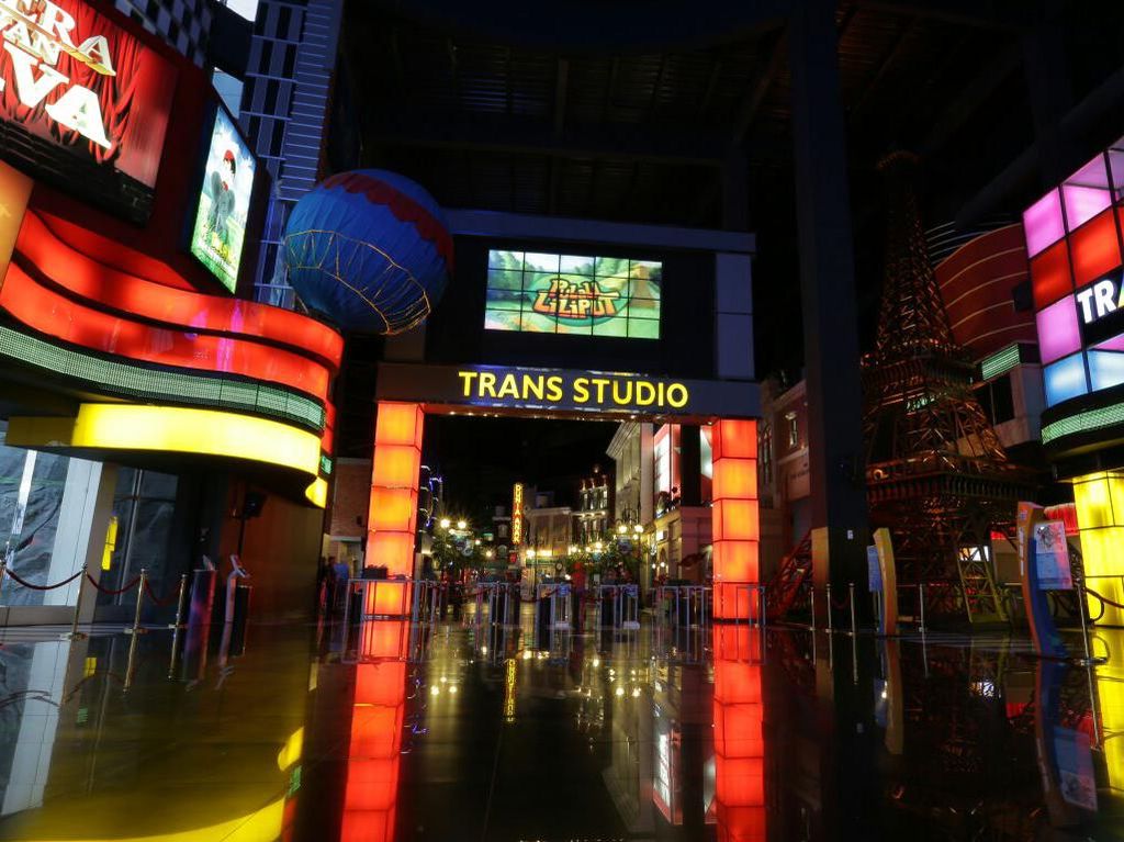 Liburan Akhir Tahun Mewah dan Hemat, Yuk ke Trans Studio Bandung Liburan Akhir Tahun Mewah dan Hemat, Yuk ke Trans Studio Bandung