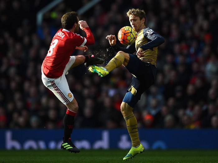 Old Trafford Membara: MU Jumpa Arsenal