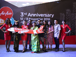 AirAsia Terbangkan 47 Blogger Asing ke Jakarta