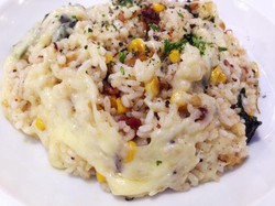 Makan Siang di Kemang Village Bisa Cicipi Suki Khas Thailand dan Nasi Panggang Keju