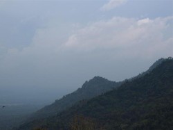 Mau Nikmati Sunrise di Magelang? Ini Spotnya!