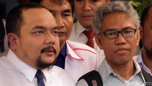 Buni Yani Diperiksa di Polda Metro Jaya