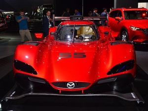 Mazda Kenalkan Mobil Balap Setara 600 Tenaga Kuda