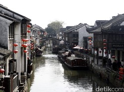 Wajah Klasik China Ada di Kawasan Shantang Street, Suzhou