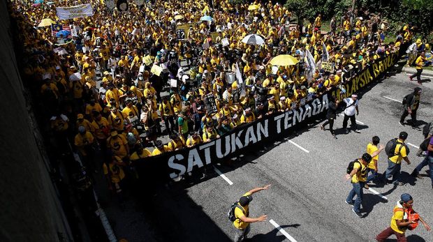 Skandal 1MDB sempat memicu protes besar. (REUTERS/Edgar Su)