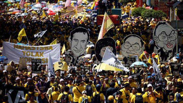 Ribuan Warga Malaysia Demo Tuntut PM Najib Mundur