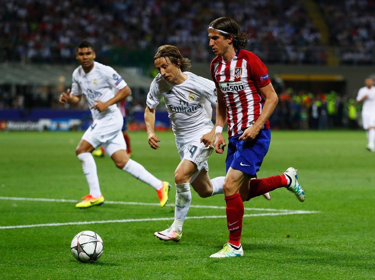 Real Madrid melawan Atletico Madrid (Foto: Clive Rose/Getty Images)
