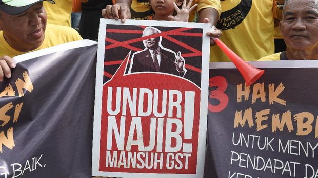 Skandal 1MDB sempat memicu protes besar.