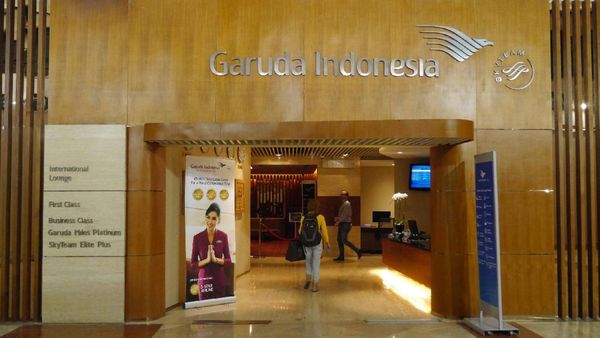 Lounge First Class Garuda Indonesia, Mewah Banget