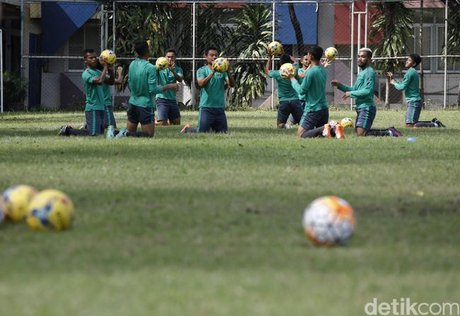 SMPN 4 Semarang Juara Liga Pendidikan Indonesia 2012