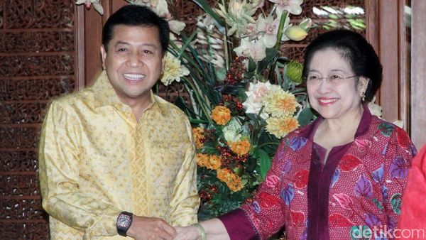 Setya Novanto Sambangi Kediaman Megawati