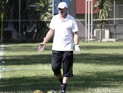 Riedl Siapkan Dua Formasi Hadapi Thailand