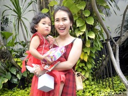 Hidung Bilqis Kemasukan Lego, Ayu Ting Ting Kini Lebih Hati-hati