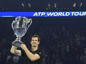 Kalahkan Djokovic, Murray Juara dan Akhiri Tahun sebagai Petenis Nomor Satu Dunia