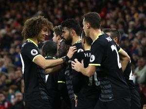 Kuasai Puncak, Luiz Ingatkan Chelsea Jangan Sampai Kendur